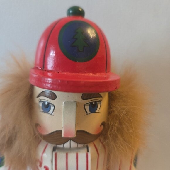 Village Sluggers 9.5" Baseball Player Nutcracker Wooden 2000 AS IS - Picture 2 of 9